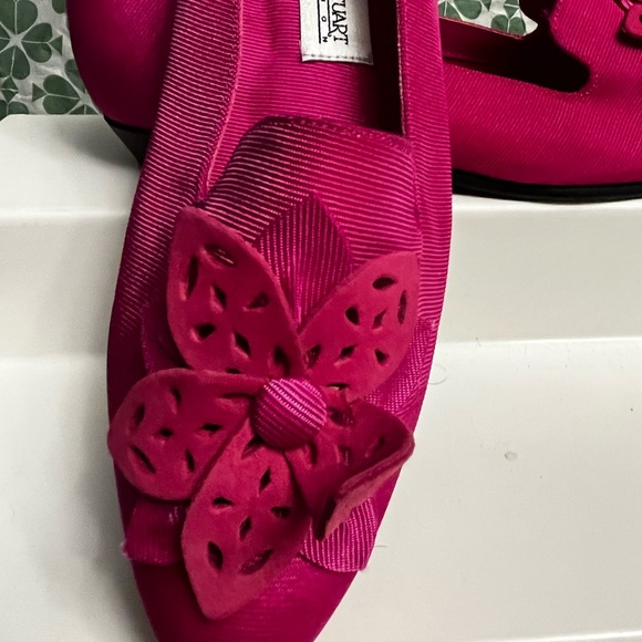 Madeline Stuart Velvety aBright Pink Slip on Shoes!! - Picture 2 of 5